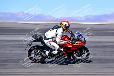 media/Mar-25-2024-Moto Forza (Mon) [[8d4319bd68]]/4-Novice Group/Session 3 (Bowl)/